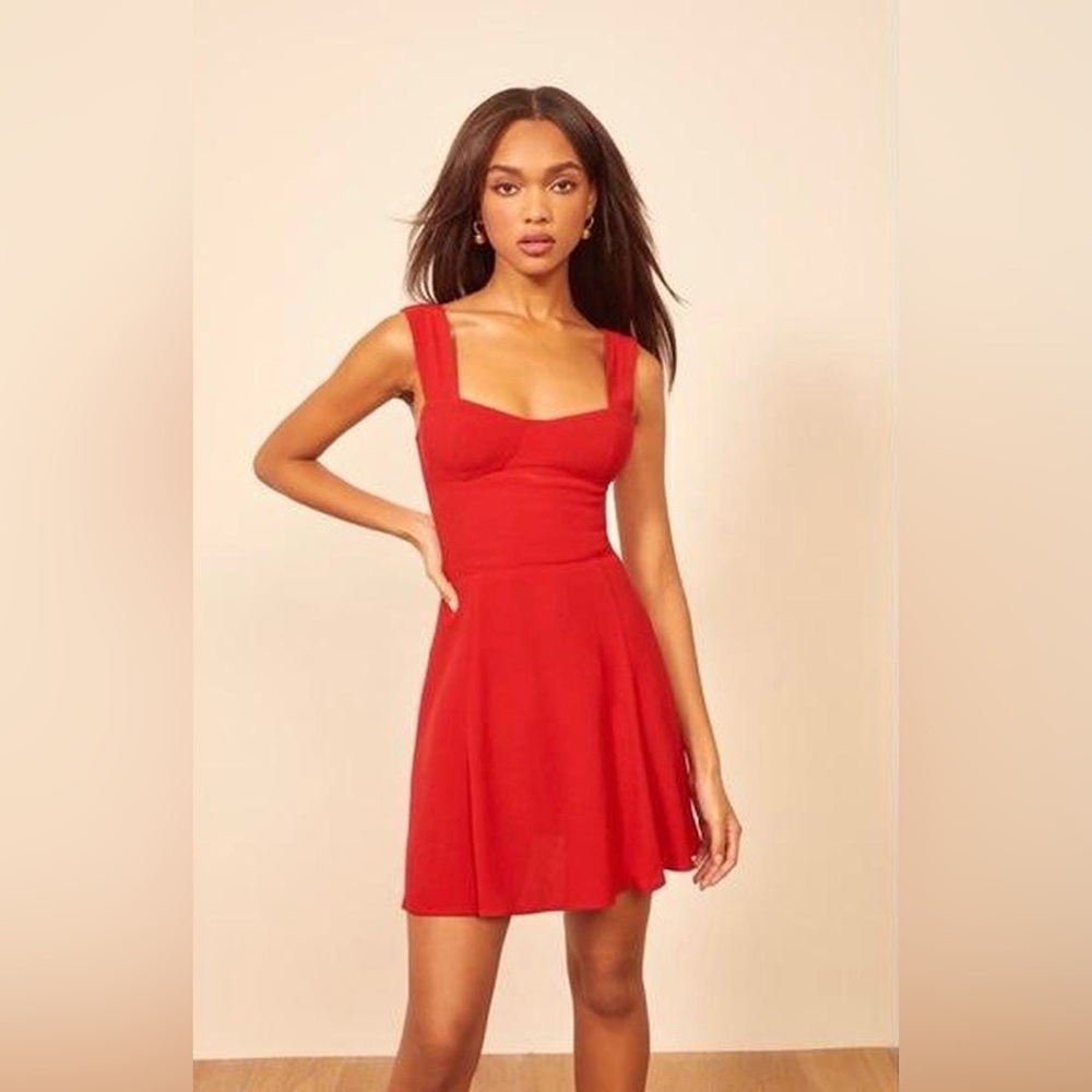 Reformation Holden dress in red Size 4